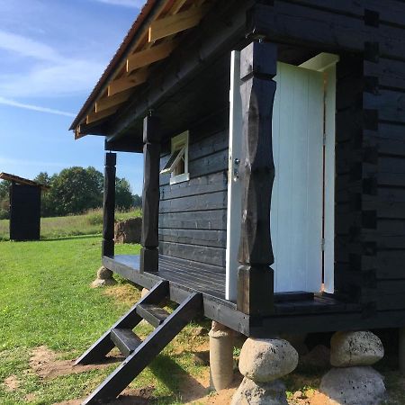Vila Migla Paseksciai Buitenkant foto