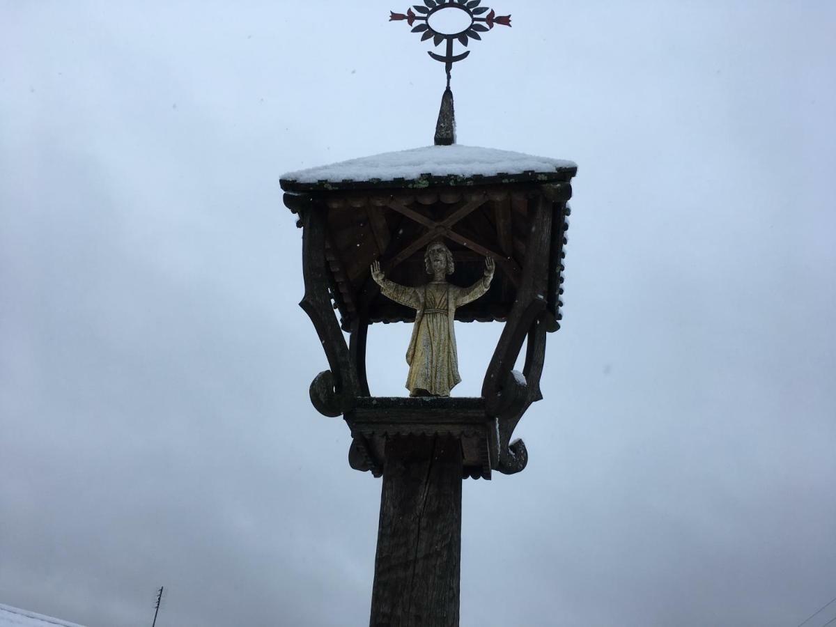 Vila Migla Paseksciai Buitenkant foto